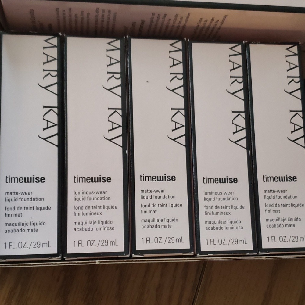 Mary Kay liquid foundation
